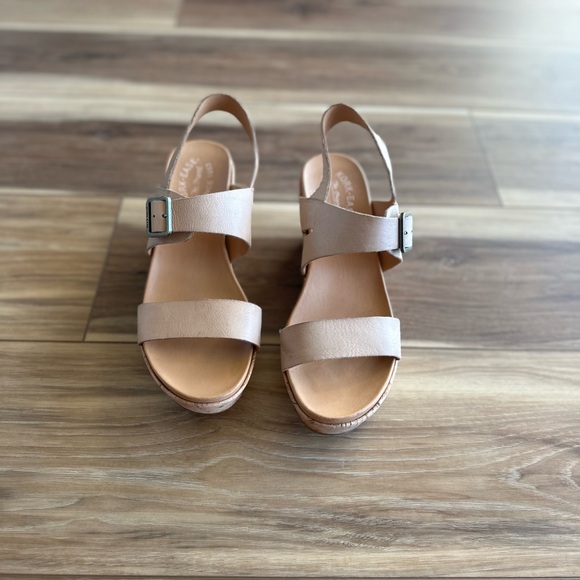 Kork-Ease Women\'s Wedges in Beige